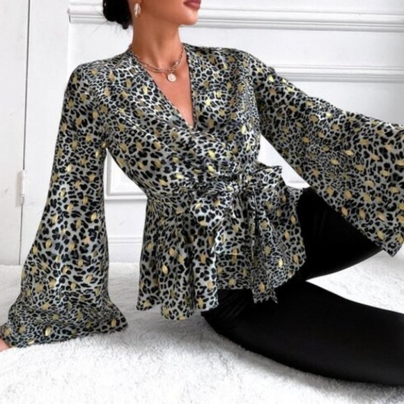 Leopard & Gold Dot Print Trumpet Sleeve Knotted Pe - Picture 2 of 6